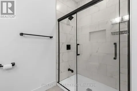 37 Evylean Court St. Thomas ON N5R 0P6