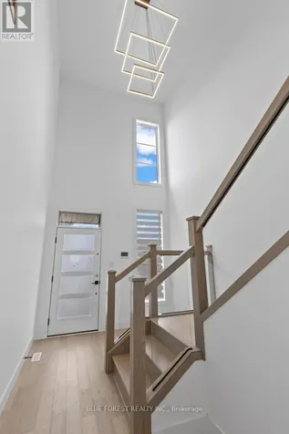 37 Evylean Court St. Thomas ON N5R 0P6