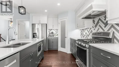 8 Melrose Court St. Thomas ON N5R 0J4