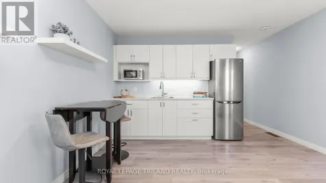 8 Melrose Court St. Thomas ON N5R 0J4