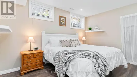 8 Melrose Court St. Thomas ON N5R 0J4