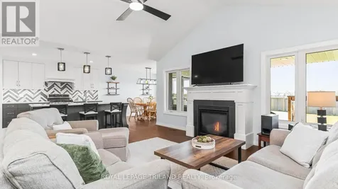 8 Melrose Court St. Thomas ON N5R 0J4