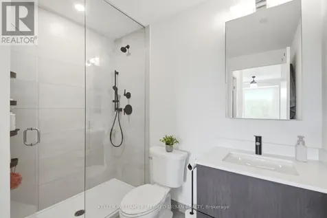 6 David Eyer Road Richmond Hill ON L4S 0N5