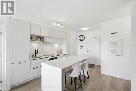 6 David Eyer Road Richmond Hill ON L4S 0N5