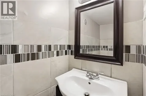 43 Cameron Avenue North Hamilton ON L8H 4Y9