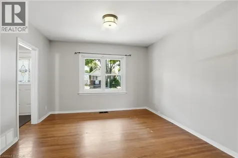 43 Cameron Avenue North Hamilton ON L8H 4Y9