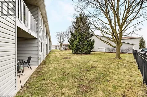 201 Dorchester Boulevard St. Catharines ON L2M 7W1