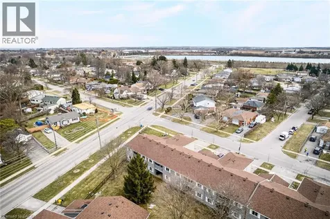 201 Dorchester Boulevard St. Catharines ON L2M 7W1