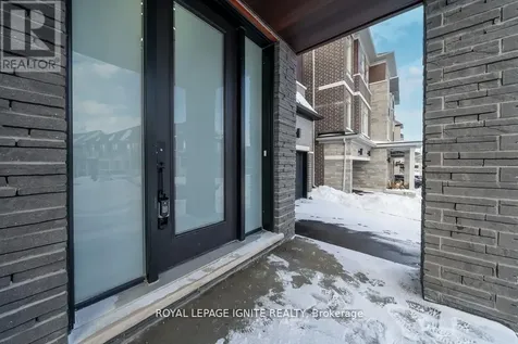1160 Skyridge Boulevard Pickering ON L1X 0M3