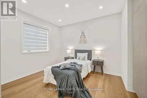 1160 Skyridge Boulevard Pickering ON L1X 0M3