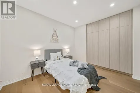 1160 Skyridge Boulevard Pickering ON L1X 0M3