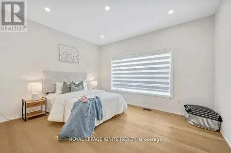 1160 Skyridge Boulevard Pickering ON L1X 0M3