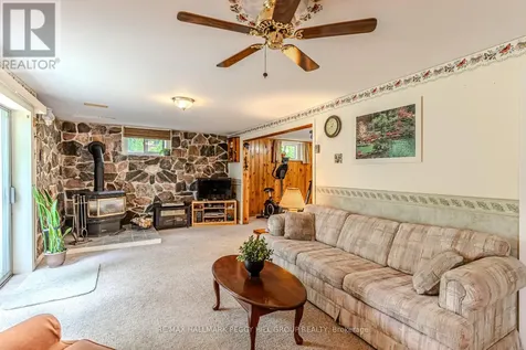 82 Helena Street Wasaga Beach ON L9Z 1R1