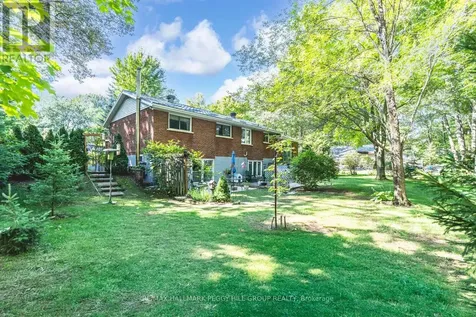 82 Helena Street Wasaga Beach ON L9Z 1R1