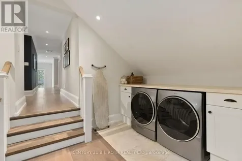 1715 Wilkinson Street Innisfil ON L9S 5A8