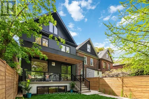143 Fairview Avenue Toronto (junction Area) ON M6P 3A6