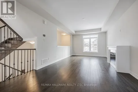 91 Elkington Crescent Whitby ON L1P 0L7