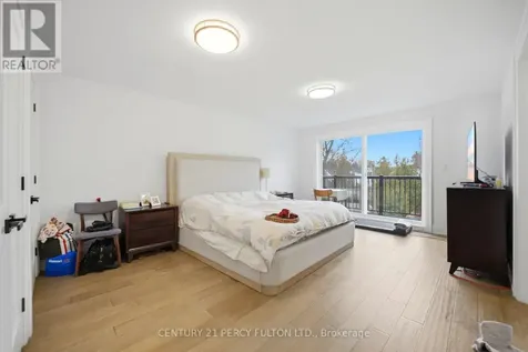 195 Danforth Road Toronto (oakridge) ON M1L 3X1
