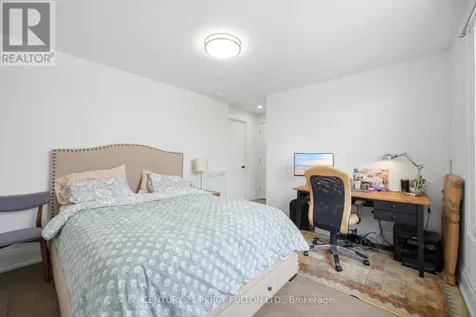 195 Danforth Road Toronto (oakridge) ON M1L 3X1
