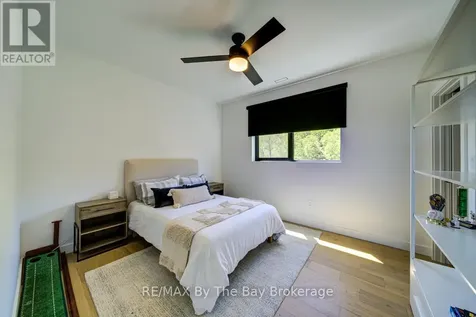 18 Raintree Court Clearview ON L9Y 0K2