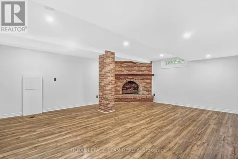 2317 Elmira Drive Ottawa ON K2C 1H3