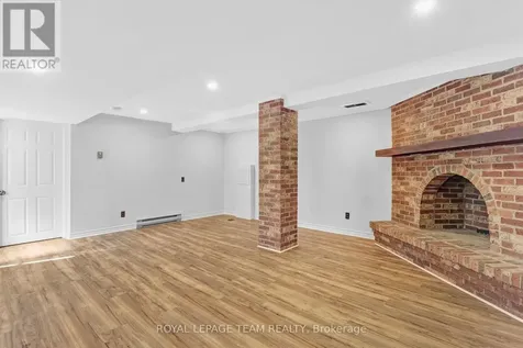 2317 Elmira Drive Ottawa ON K2C 1H3