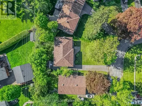 2317 Elmira Drive Ottawa ON K2C 1H3
