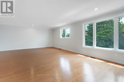 846 Montcrest Drive Ottawa ON K4A 3C2