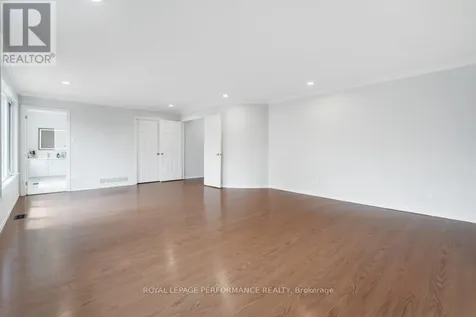 846 Montcrest Drive Ottawa ON K4A 3C2