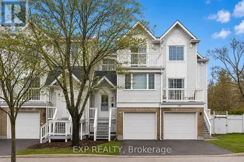 140 Castlegreen Private Ottawa ON K1T 3N2