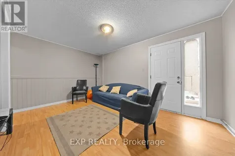 140 Castlegreen Private Ottawa ON K1T 3N2