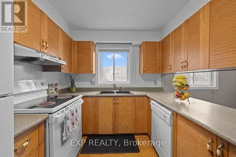 140 Castlegreen Private Ottawa ON K1T 3N2