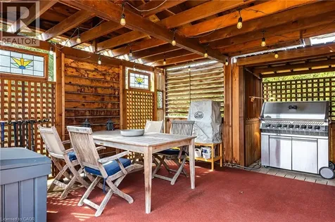 262 Oakwood Crescent Oakville ON L6K 3M8