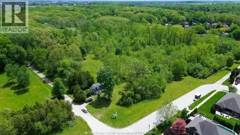 2185 Washington Boulevard Lasalle ON N9H 1Y5