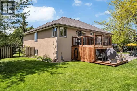 398 Thorn Ridge Crescent Amherstburg ON N9V 3X2