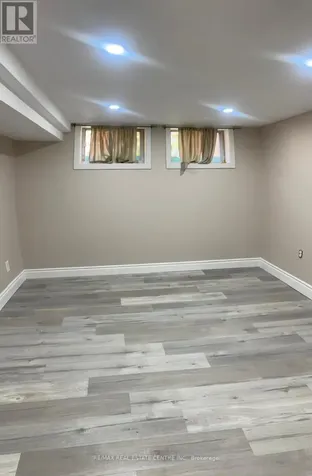 41 Belleview Avenue Kitchener ON N2B 1G4