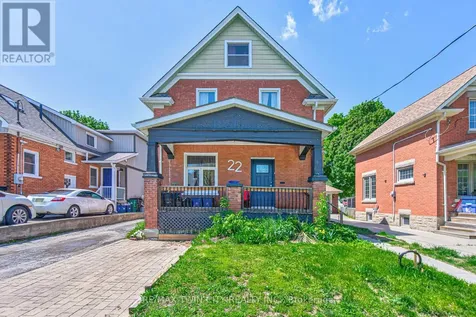 22 Herlan Avenue Kitchener ON N2G 4K3