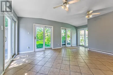 22 Herlan Avenue Kitchener ON N2G 4K3