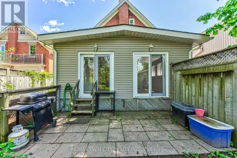 22 Herlan Avenue Kitchener ON N2G 4K3