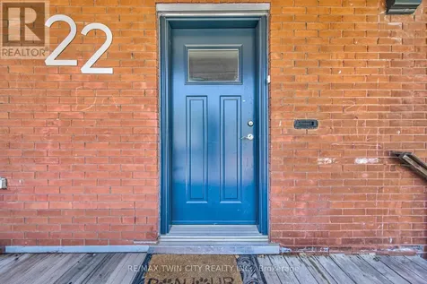 22 Herlan Avenue Kitchener ON N2G 4K3