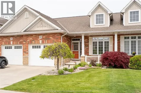 27 Mcintosh Avenue Chatham ON N7M 5J6