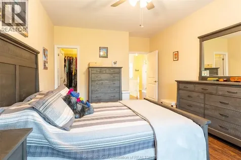 27 Mcintosh Avenue Chatham ON N7M 5J6