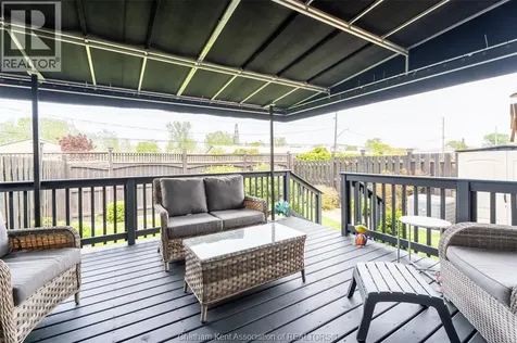 27 Mcintosh Avenue Chatham ON N7M 5J6