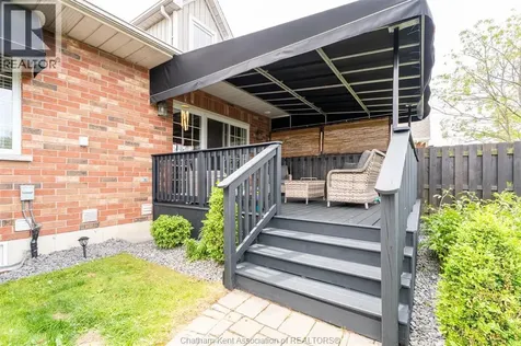 27 Mcintosh Avenue Chatham ON N7M 5J6