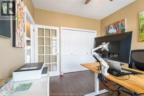 27 Mcintosh Avenue Chatham ON N7M 5J6
