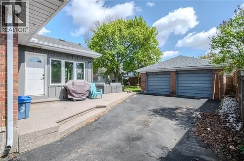 24 Franklin Street Brantford ON N3R 1S8