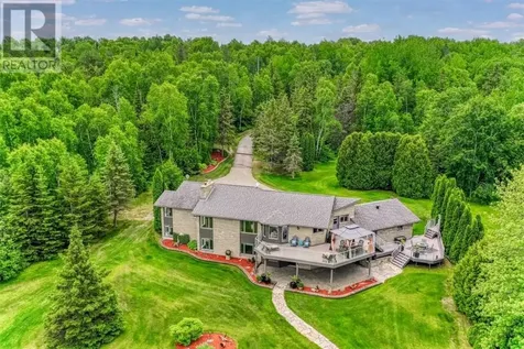176 Wuorinen Road Lively ON P3Y 1H8