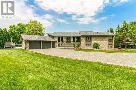 176 Wuorinen Road Lively ON P3Y 1H8