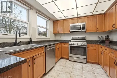 4150 Millcroft Park Drive Burlington ON L7M 3V1