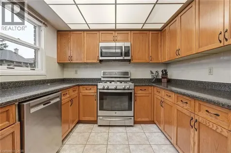 4150 Millcroft Park Drive Burlington ON L7M 3V1